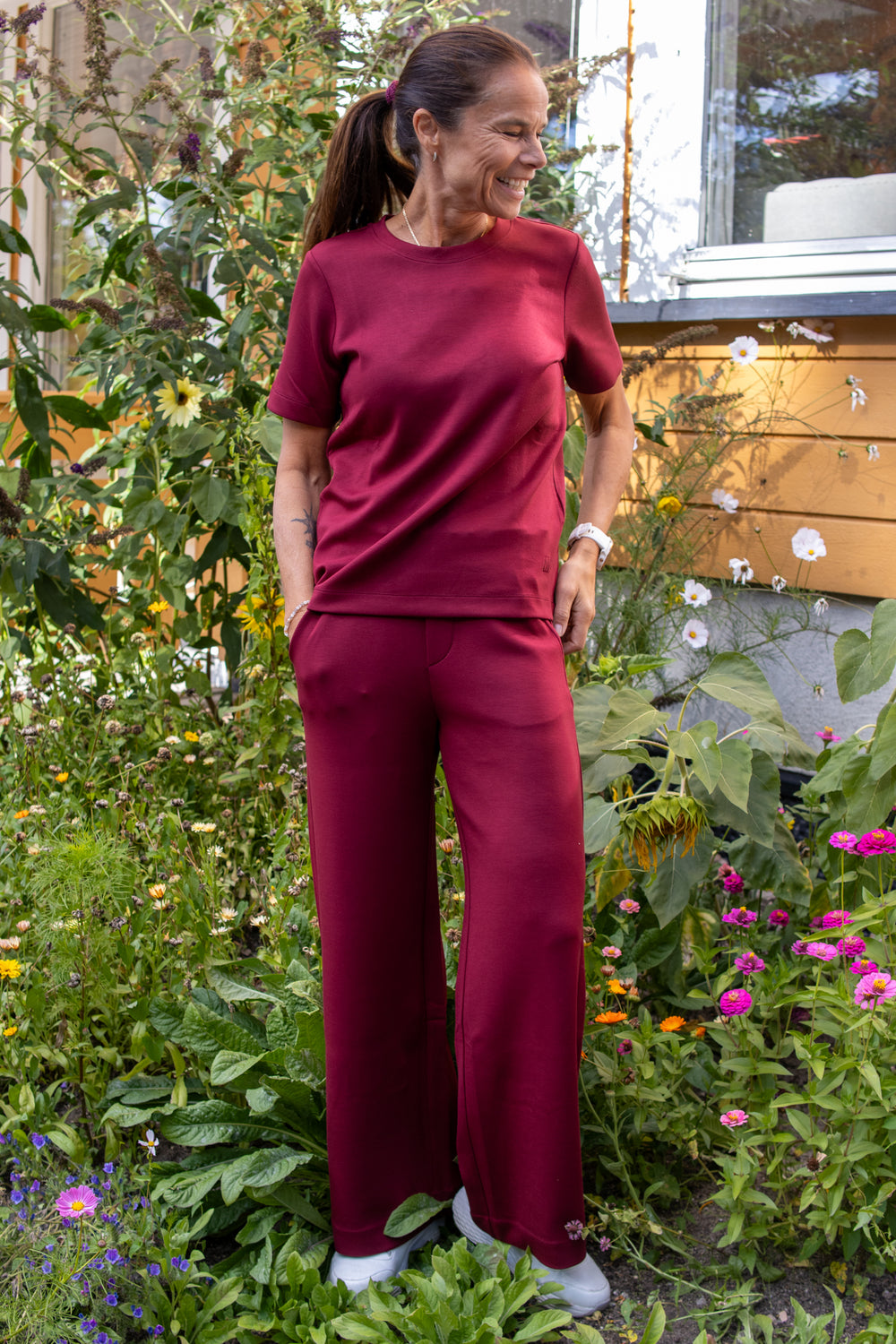 Vincent Karmen t-shirt - Cabernet - Singlet, Topper & T-skjorter - Helt Dilla AS