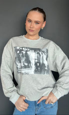 Universe Genser - Grey Melange - Genser - Helt Dilla AS