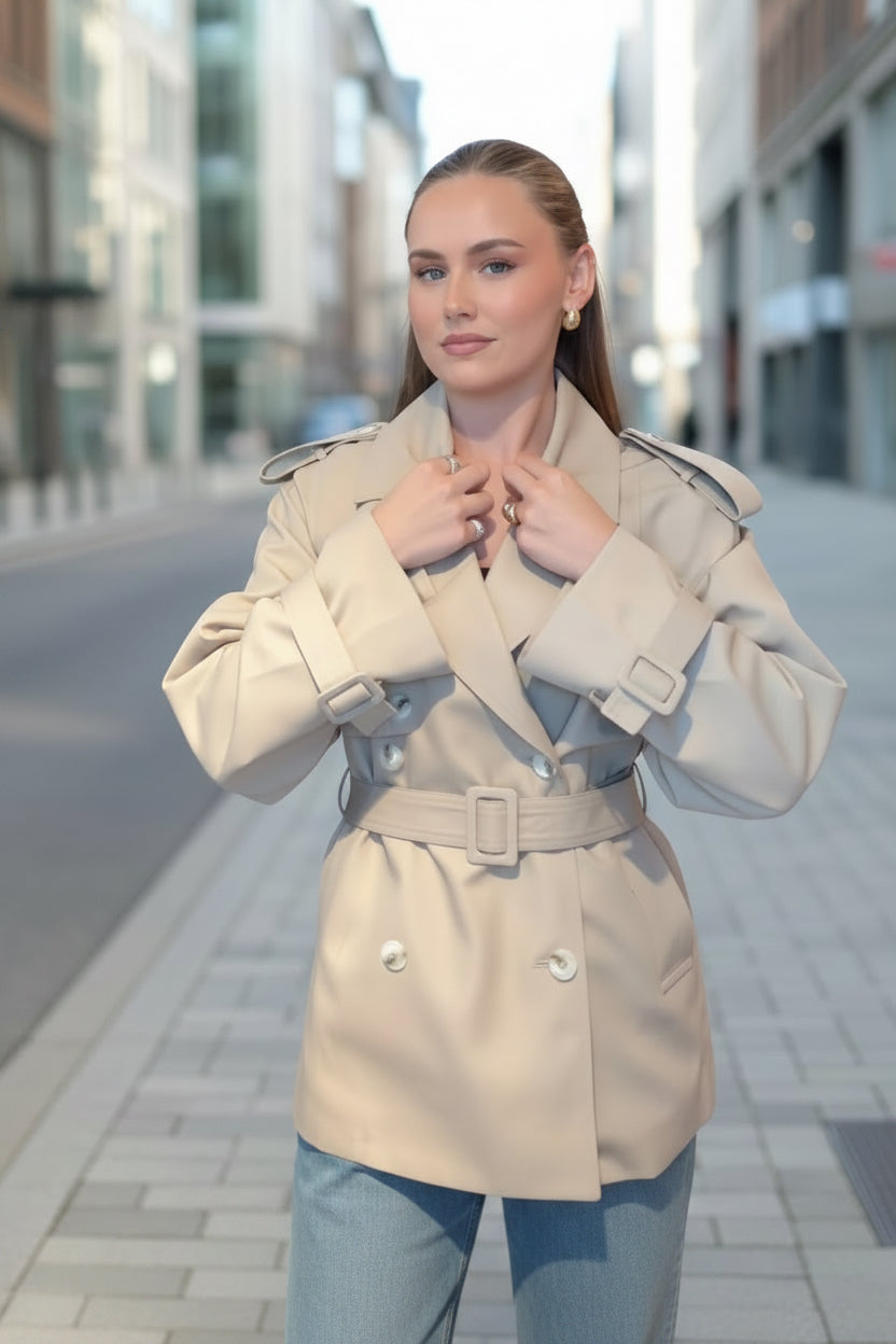 Cala Trench Mid Cotton - Sand - Jakke - Helt Dilla AS