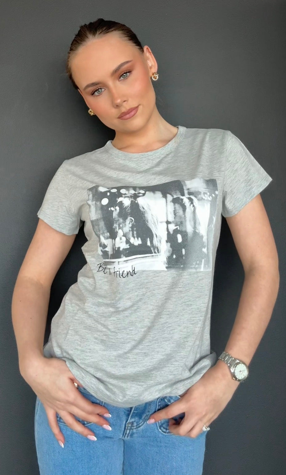 Famous T-Shirt - Grey Melange - Singlet, Topper & T-skjorter - Helt Dilla AS