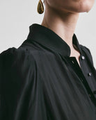 Striped Organza Belt Dress - Sort - Kjoler - Helt Dilla AS