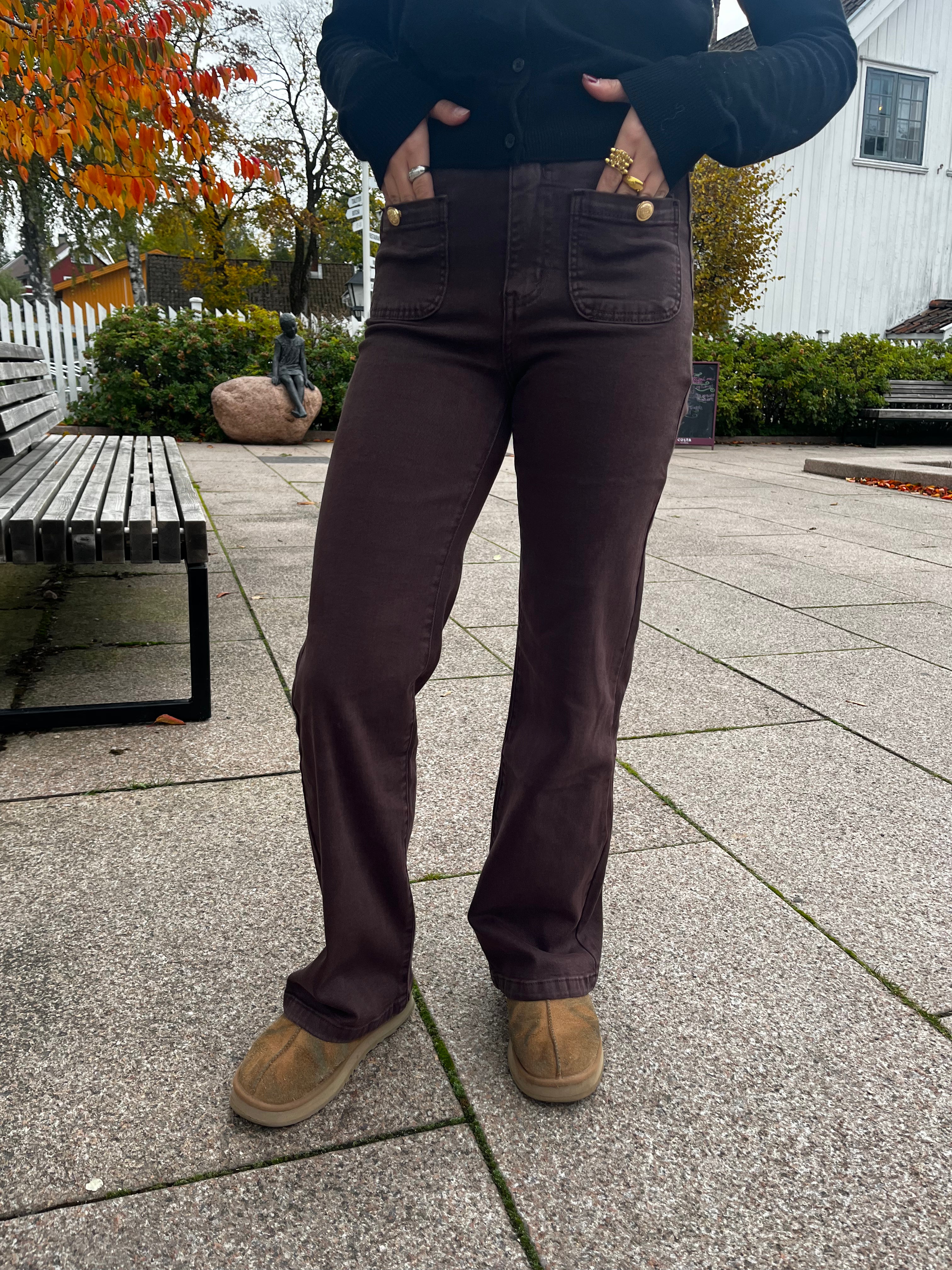 Miss Bon Jeans - Dark Brown - Bukser - Helt Dilla AS