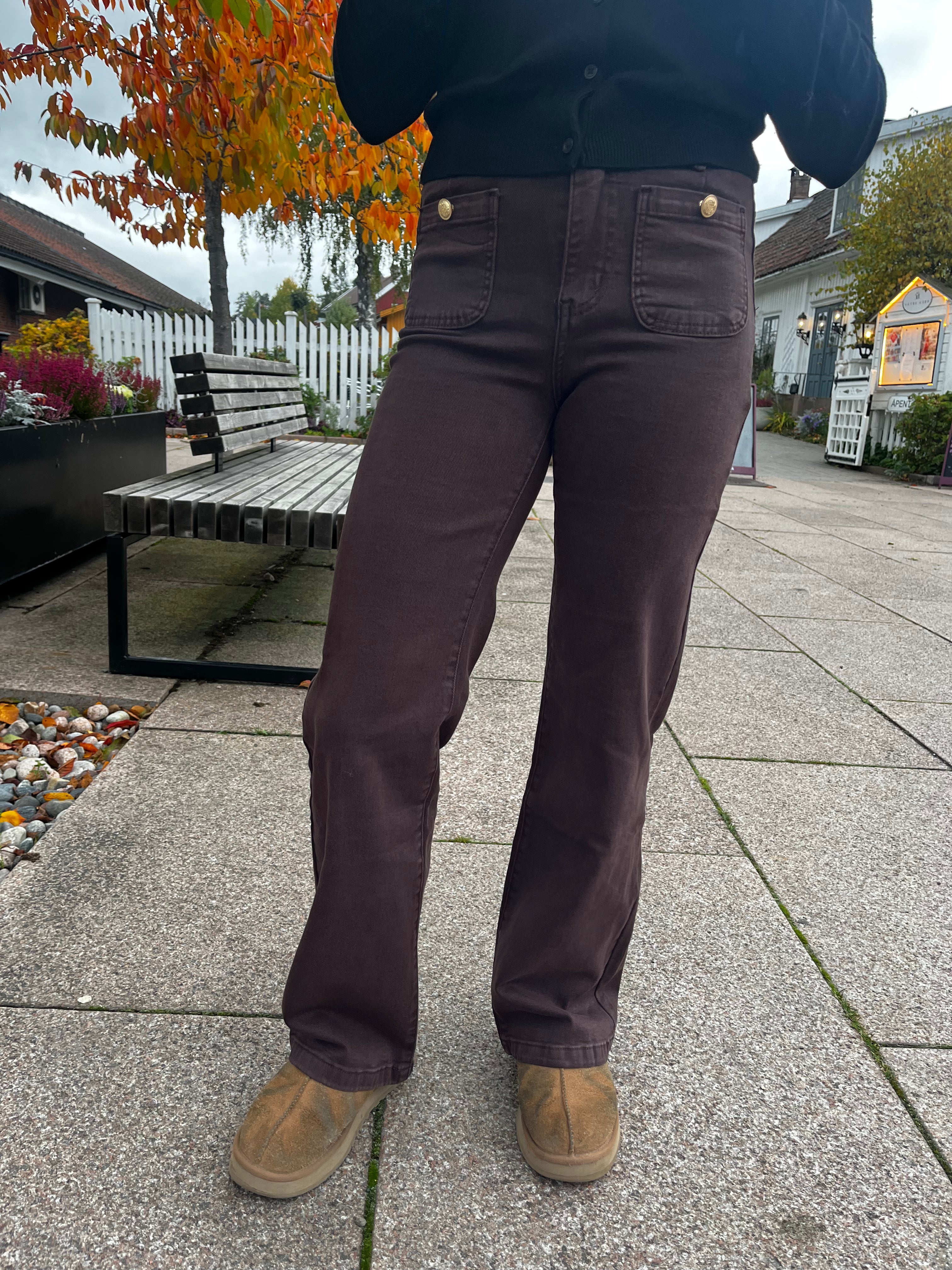 Miss Bon Jeans - Dark Brown - Bukser - Helt Dilla AS