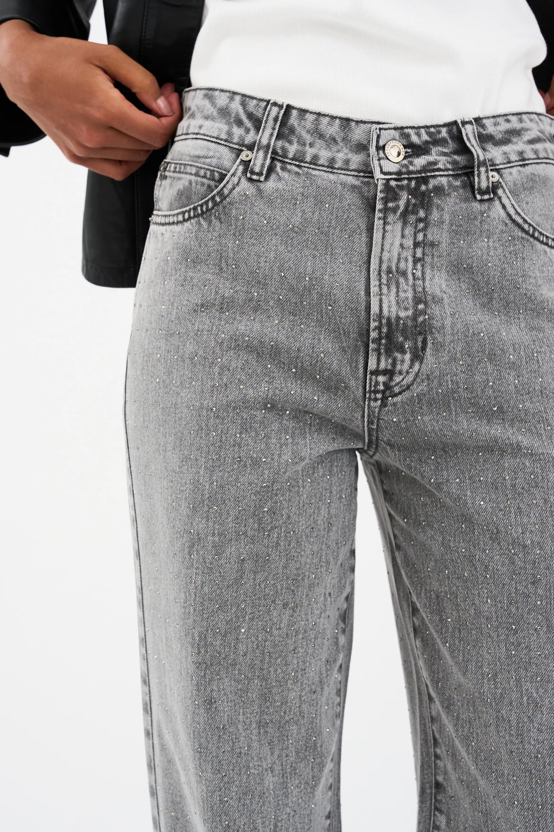 Mia Stud Jeans - Wash Faded Grey