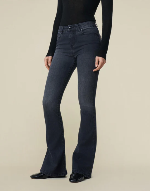 Raval 16 - Donatella Black
