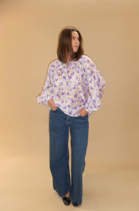 Tessa Print Blouse - Gul/Lilla - Bluser - Helt Dilla AS