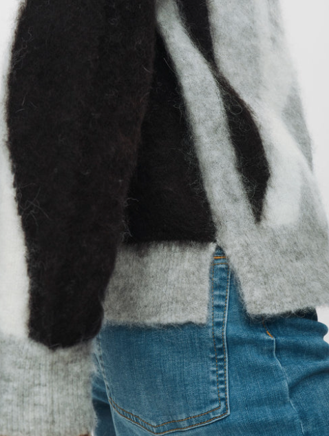 Nusuri Brushed Pattern Pullover