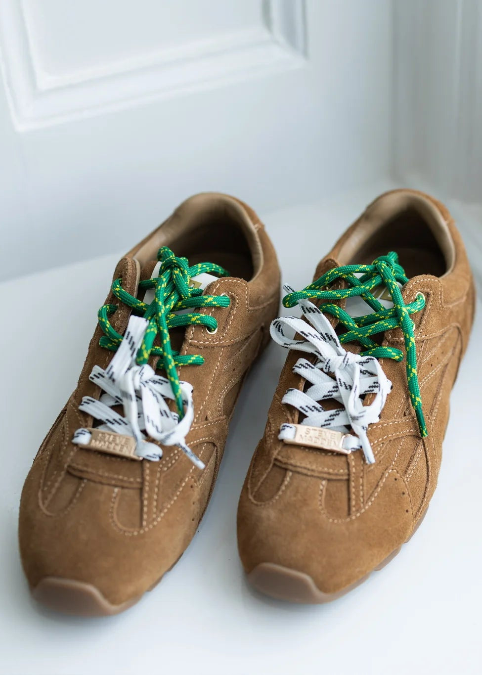 Asiel sneaker - camel suede - Sko - Helt Dilla AS