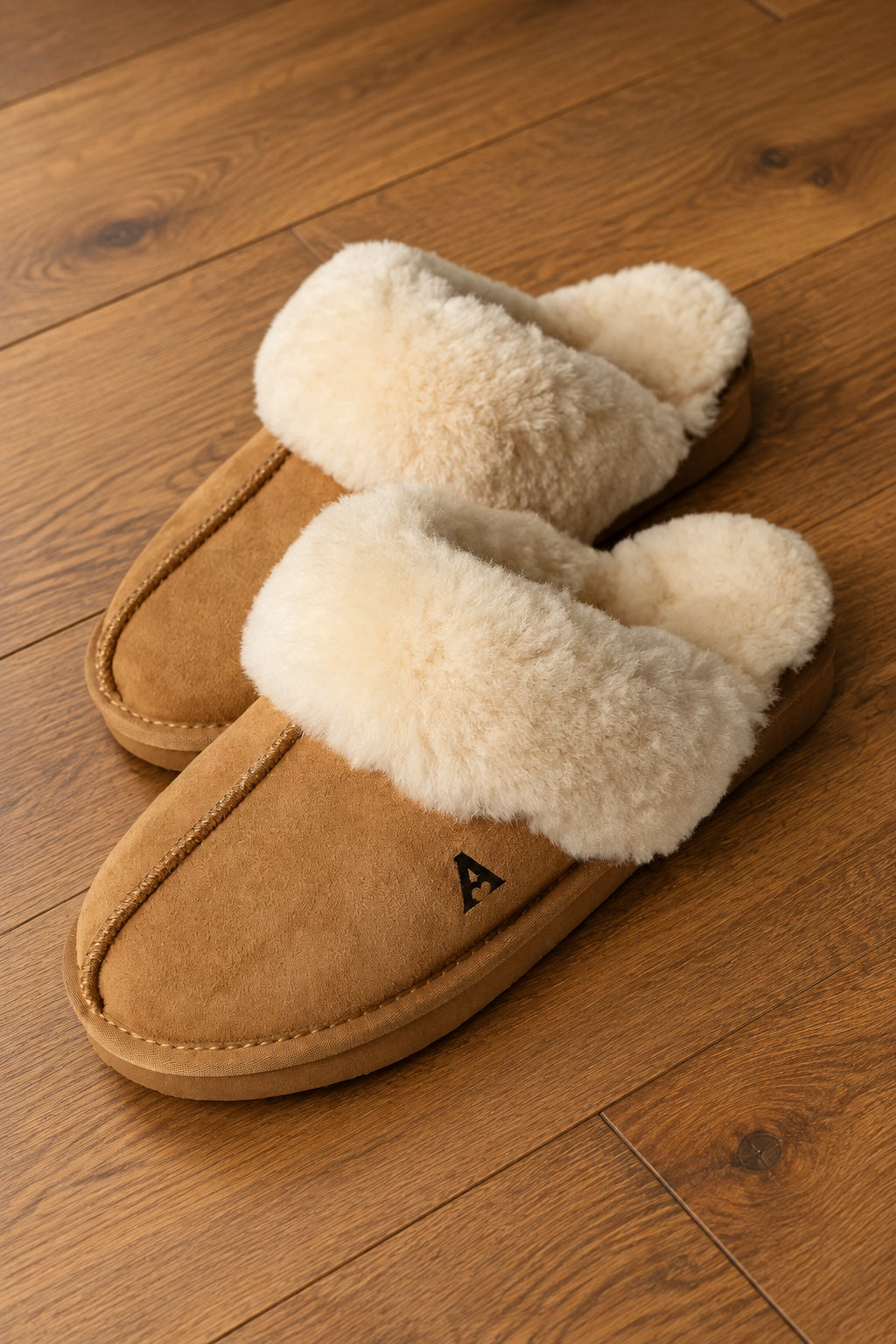 Shearling Slippers - Chesnut - Sko - Helt Dilla AS