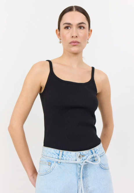 Numbia 14 singlet - Svart - Singlet, Topper & T-skjorter - Helt Dilla AS