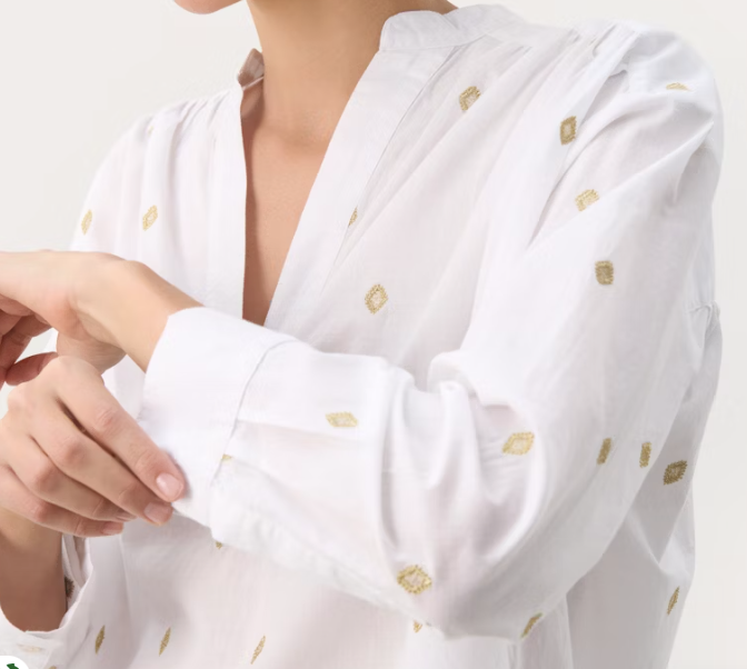 Natale Blouse - hvit med gull brderier