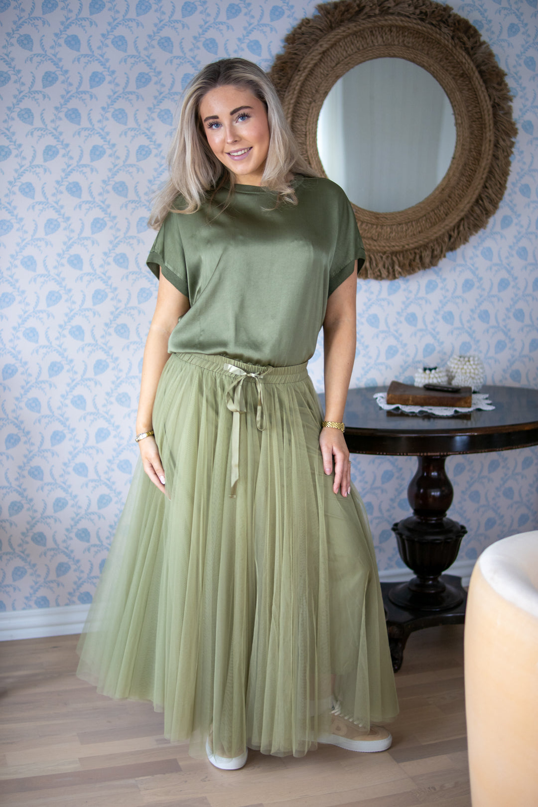 T shirt kortermet - kaki grønn - T-skjorter - Helt Dilla AS