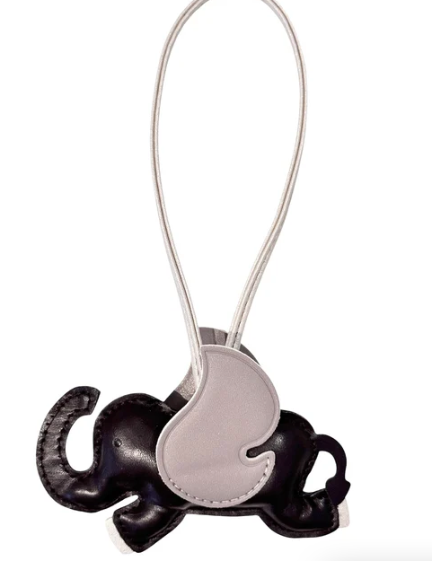 Elephant Bag Charm - Chocolate Brown W/ Warm Taupe & Sparkled Sand - Tilbehør - Helt Dilla AS