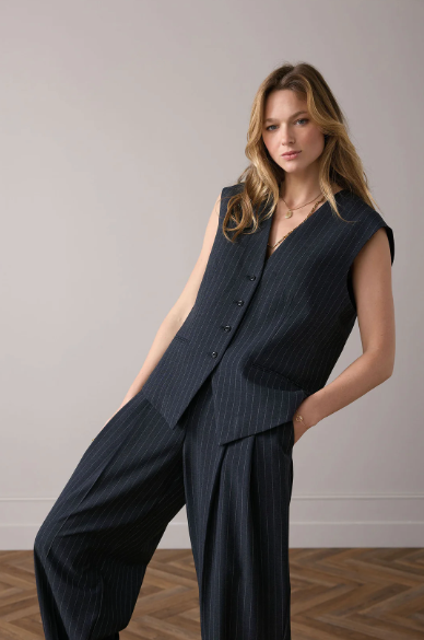 Tapered pinstripe Boyfriend Blazer