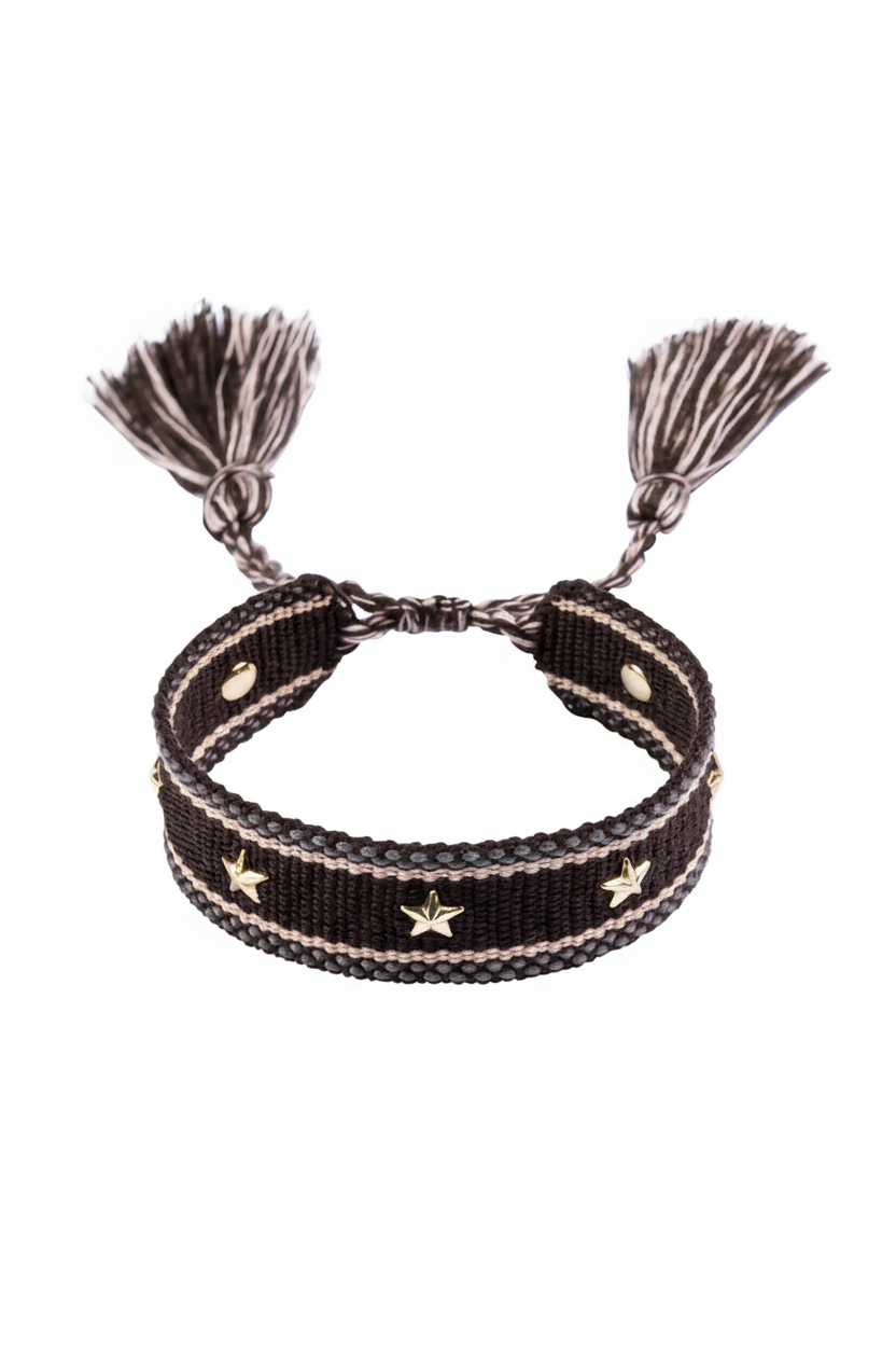 Woven Friendship Bracelet W/Star Studs - Chocolate Brown W/ Gold - Tilbehør - Helt Dilla AS