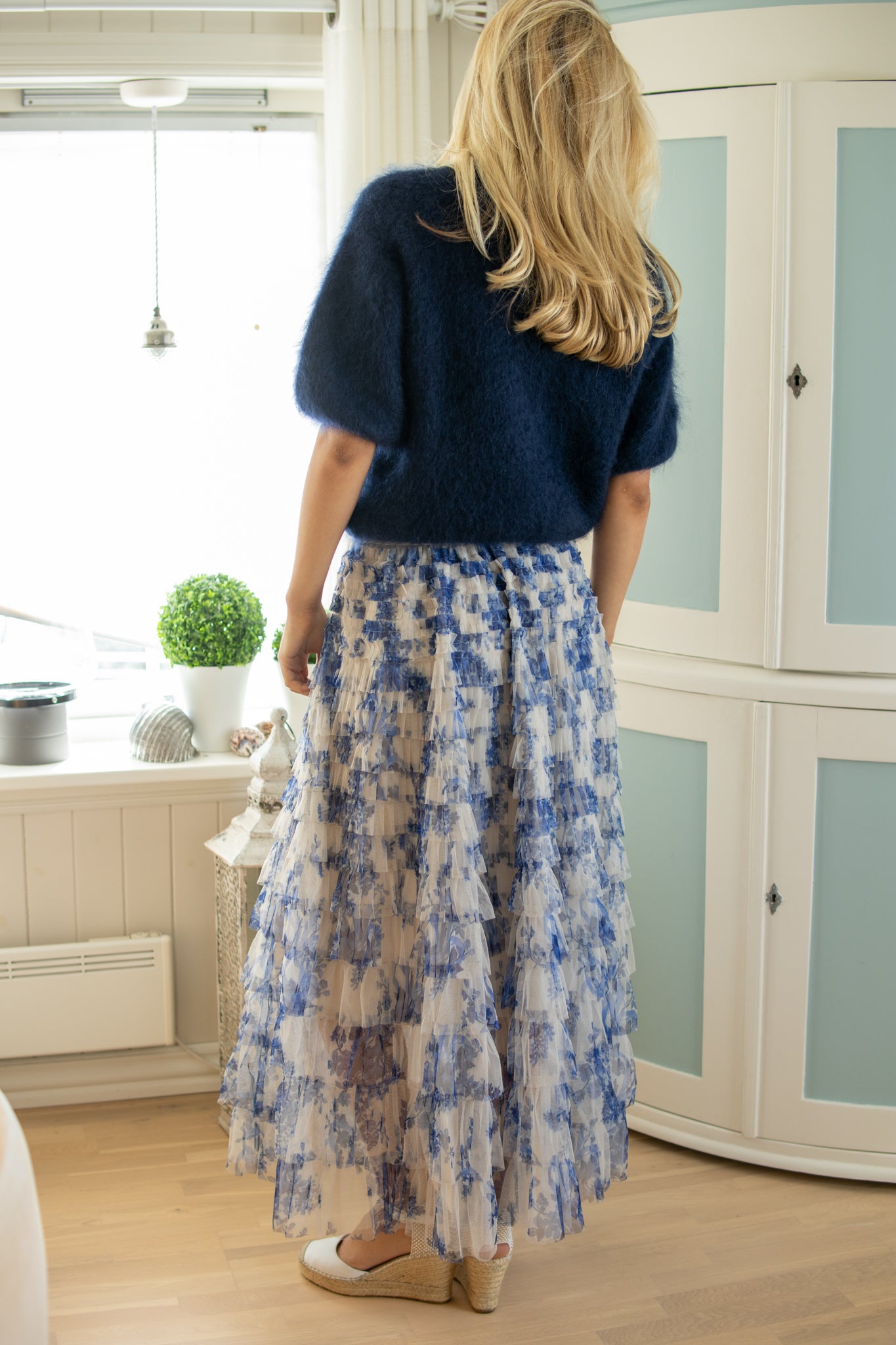 Mønstret tyllskjørt - Blå/hvit - Skjørt - Helt Dilla AS