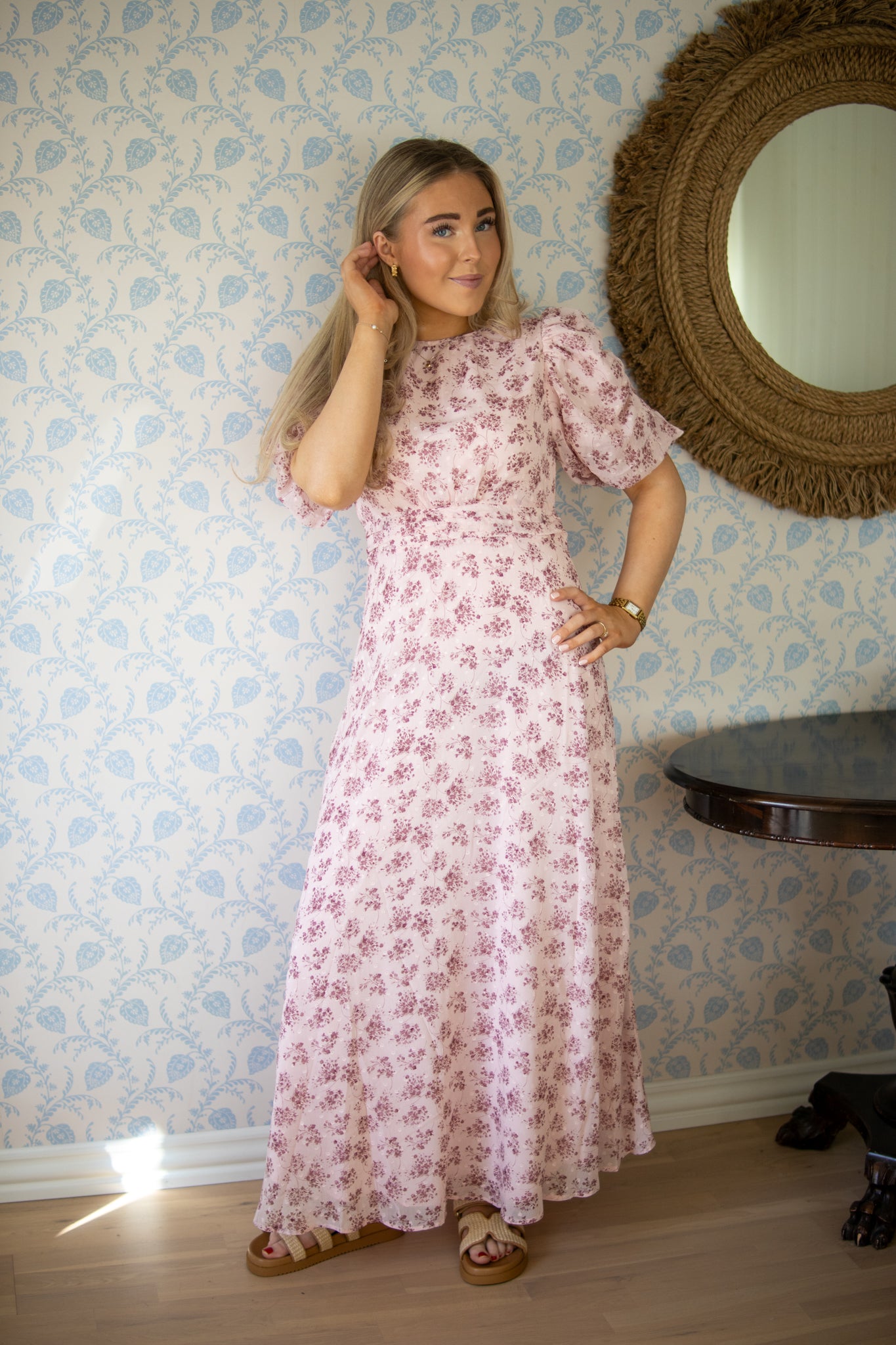Kikka Chiffon Flowers Dress - Rose - Kjoler - Helt Dilla AS