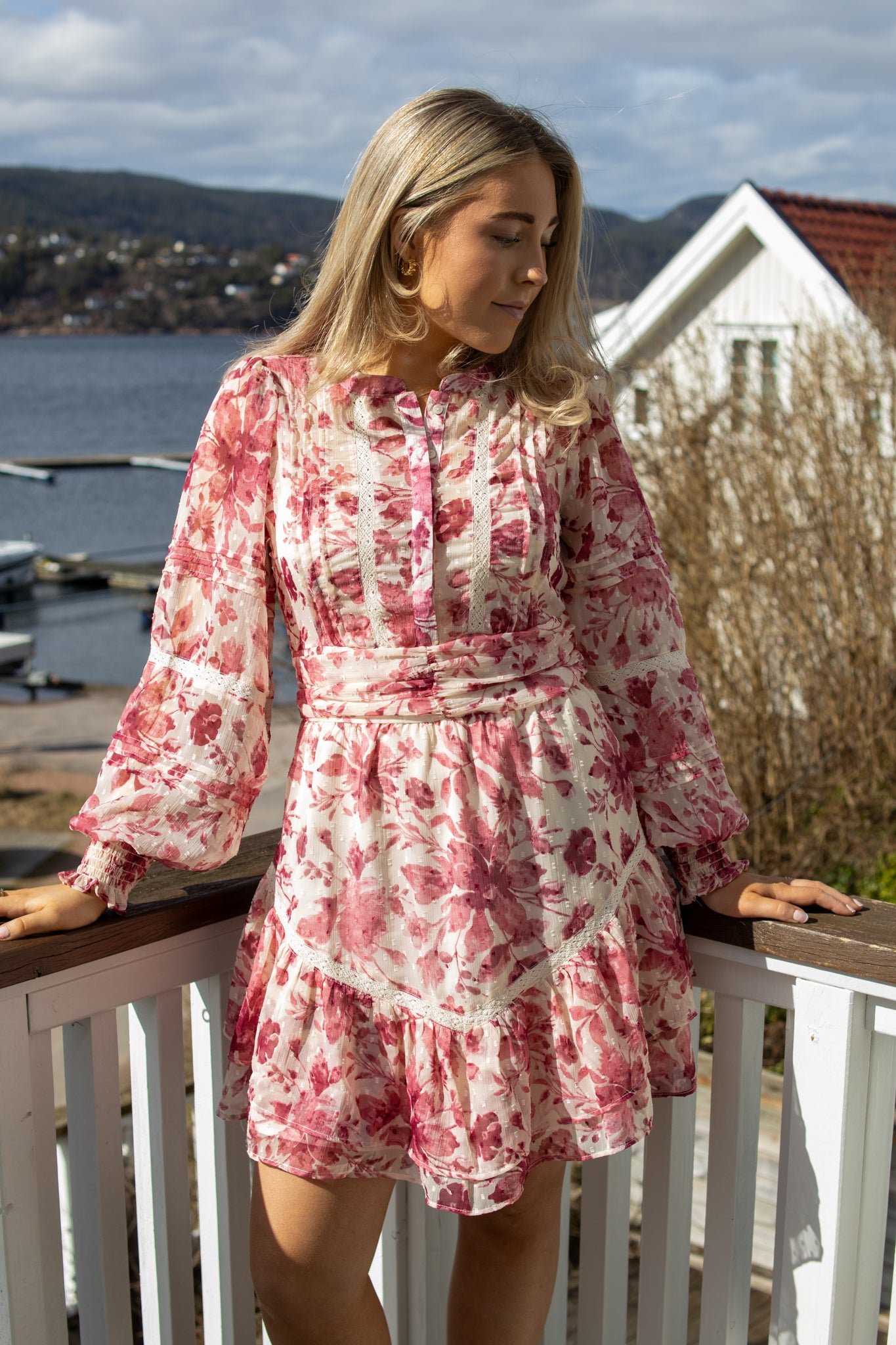 Roberta Flower Print Dress - Evening Rose - Kjoler - Helt Dilla AS