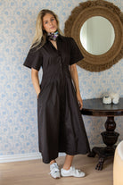 Baia Poplin Dress - Chocolate Brown - Kjoler - Helt Dilla AS