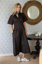 Baia Poplin Dress - Chocolate Brown - Kjoler - Helt Dilla AS