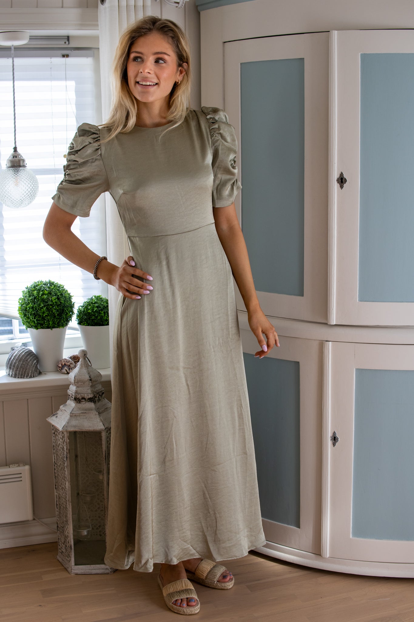 Benuit Solid Dress - light green - Kjoler - Helt Dilla AS
