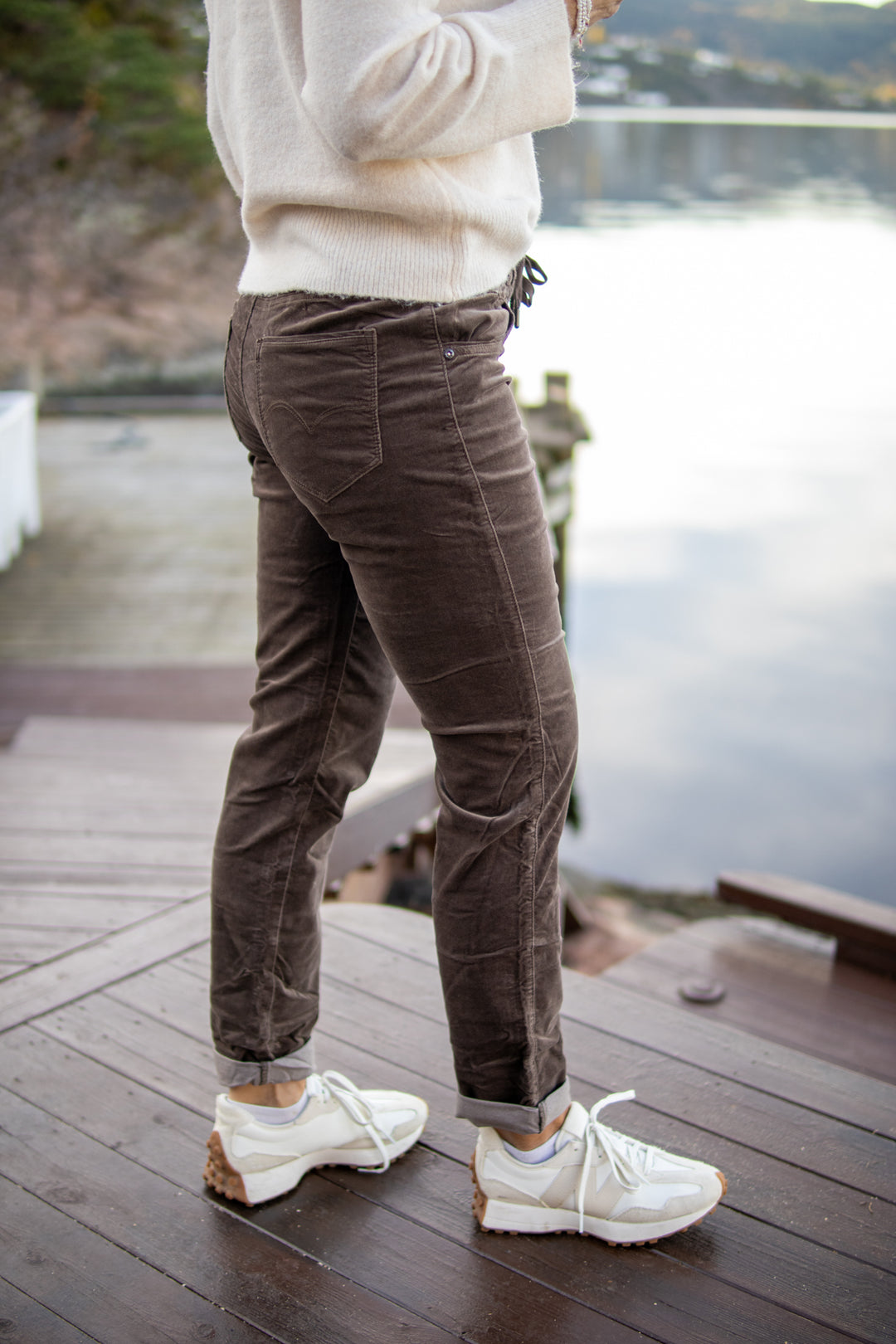 Tessy Velvet - Mud - Bukser - Helt Dilla AS