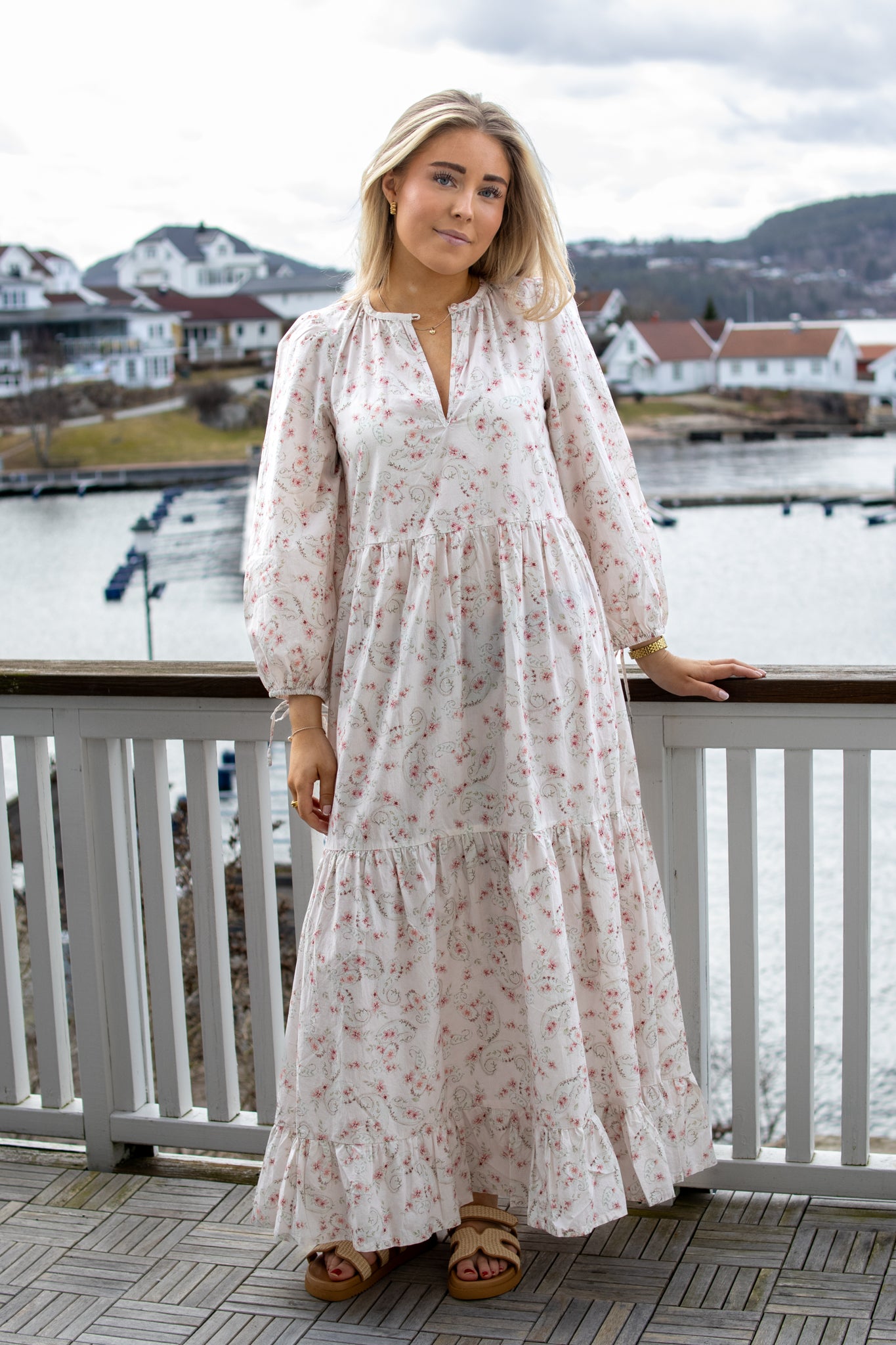 Muse Flower Dress - Dus Rosa - Kjoler - Helt Dilla AS