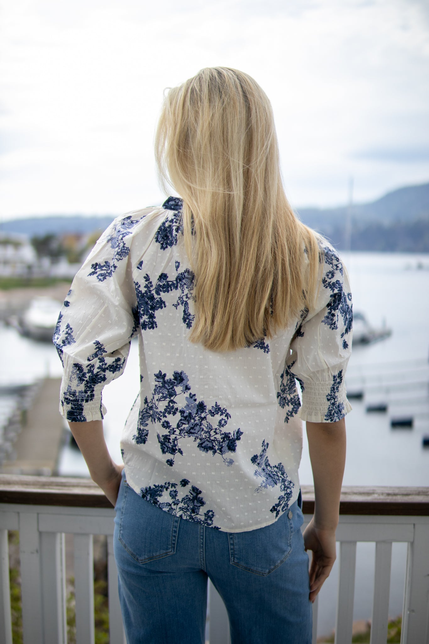 Almeras Shirt - Blue Shadow Flower Print - Bluser - Helt Dilla AS