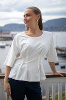 FEMININE JERSEY T-SHIRT - White - T-skjorter - Helt Dilla AS