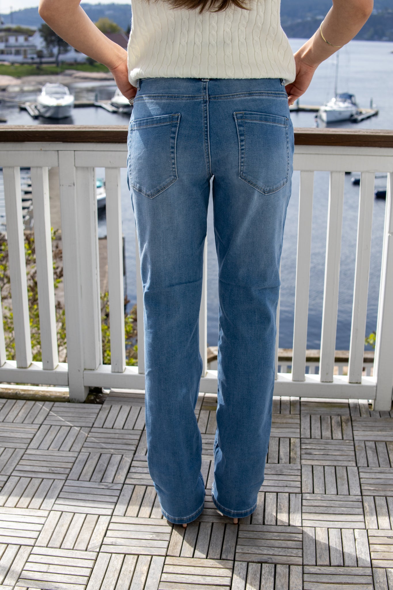 Kate Denim Embroid Pockets - Stone Used - Jeans - Helt Dilla AS