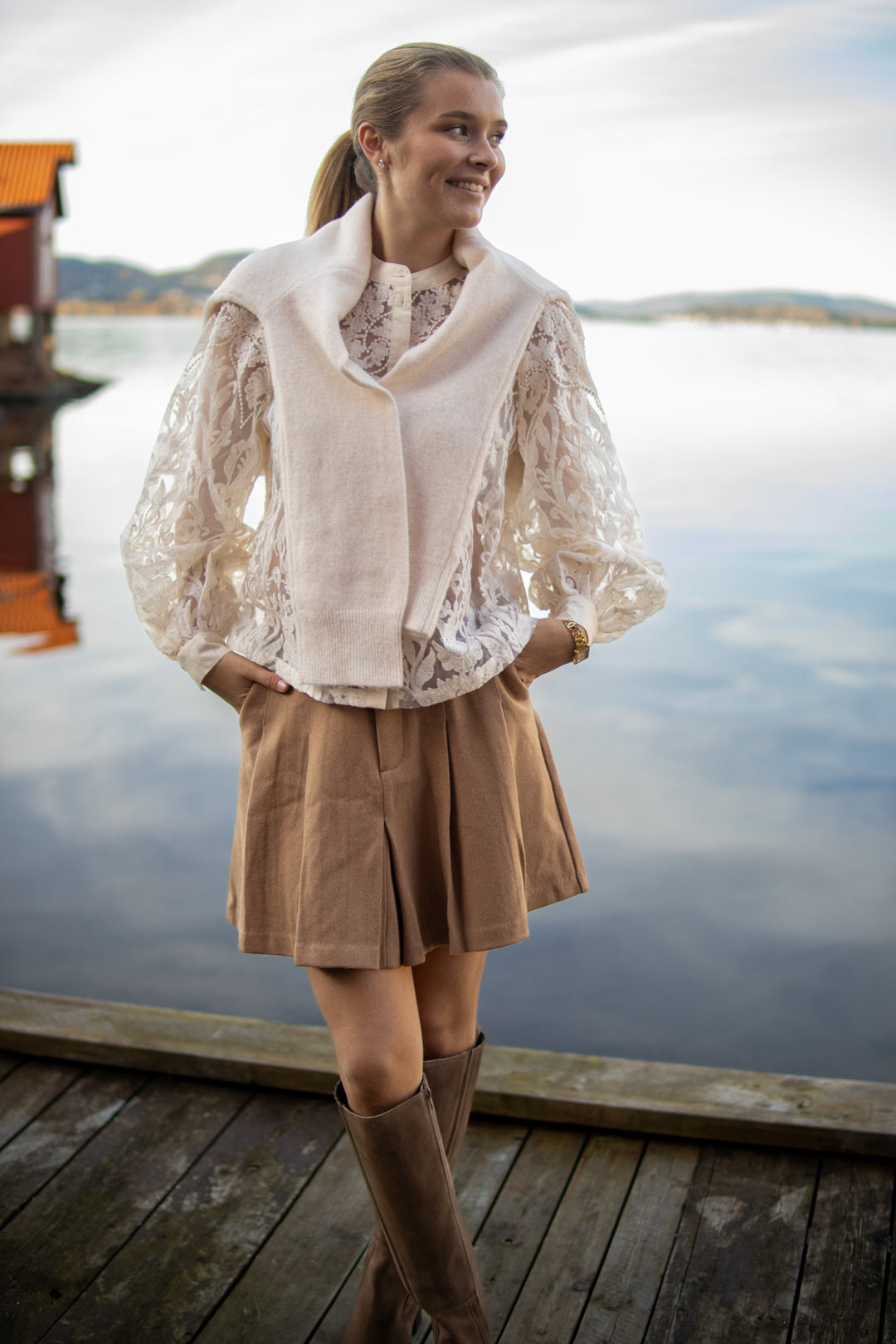 Sheer Lace Blouse - Ivory - Bluser - Helt Dilla AS