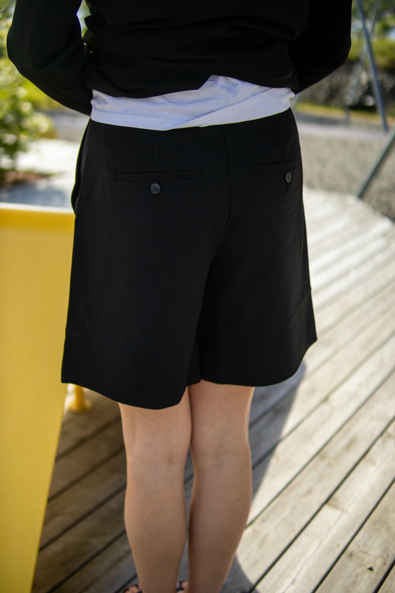 Laura Midi Shorts - Black - Shorts - Helt Dilla AS