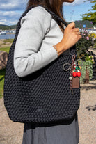 DAY Braiding Shoulder - Black - Tilbehør - Helt Dilla AS