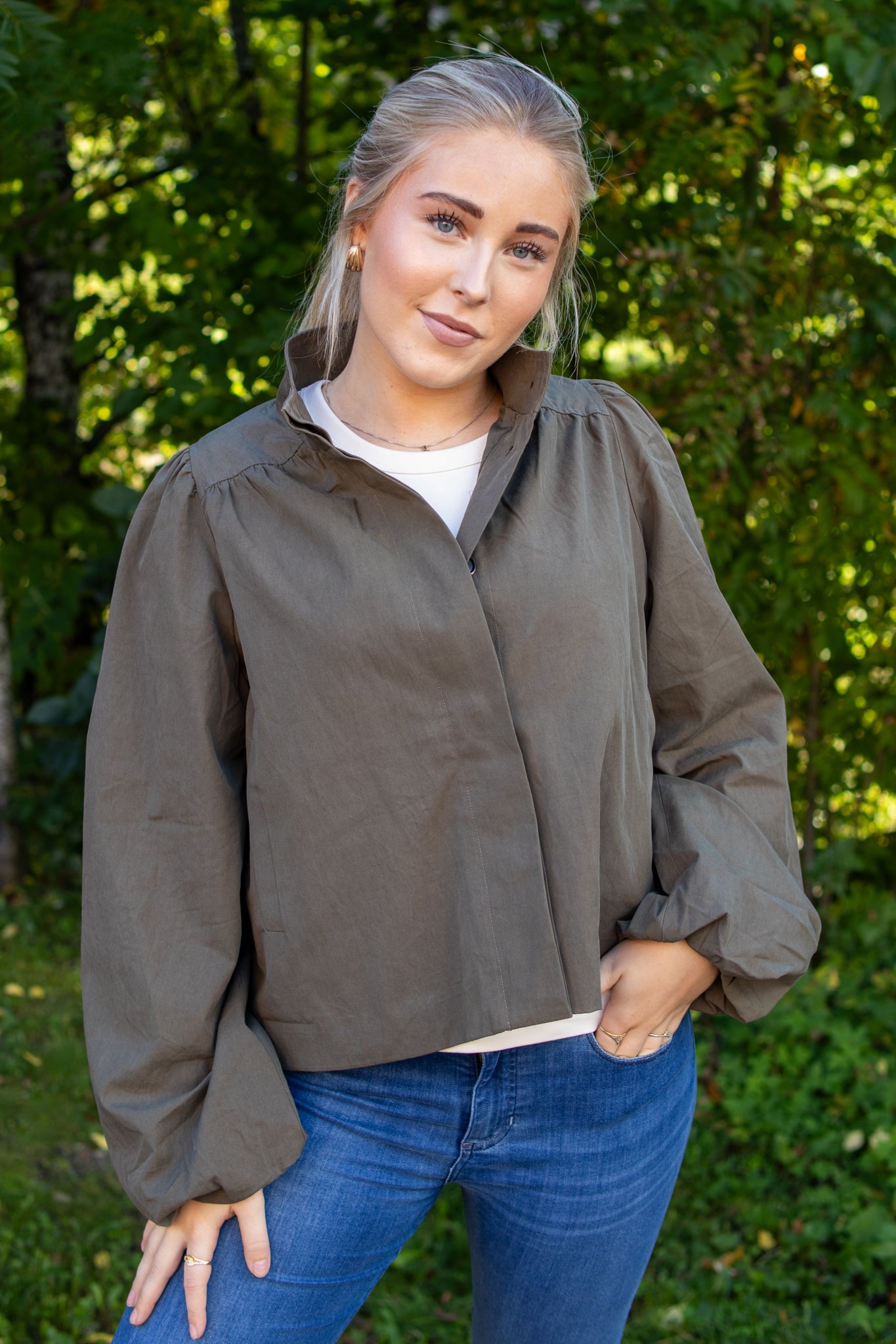 Tirsa Twill Jacket - Army Green - Jakke - Helt Dilla AS