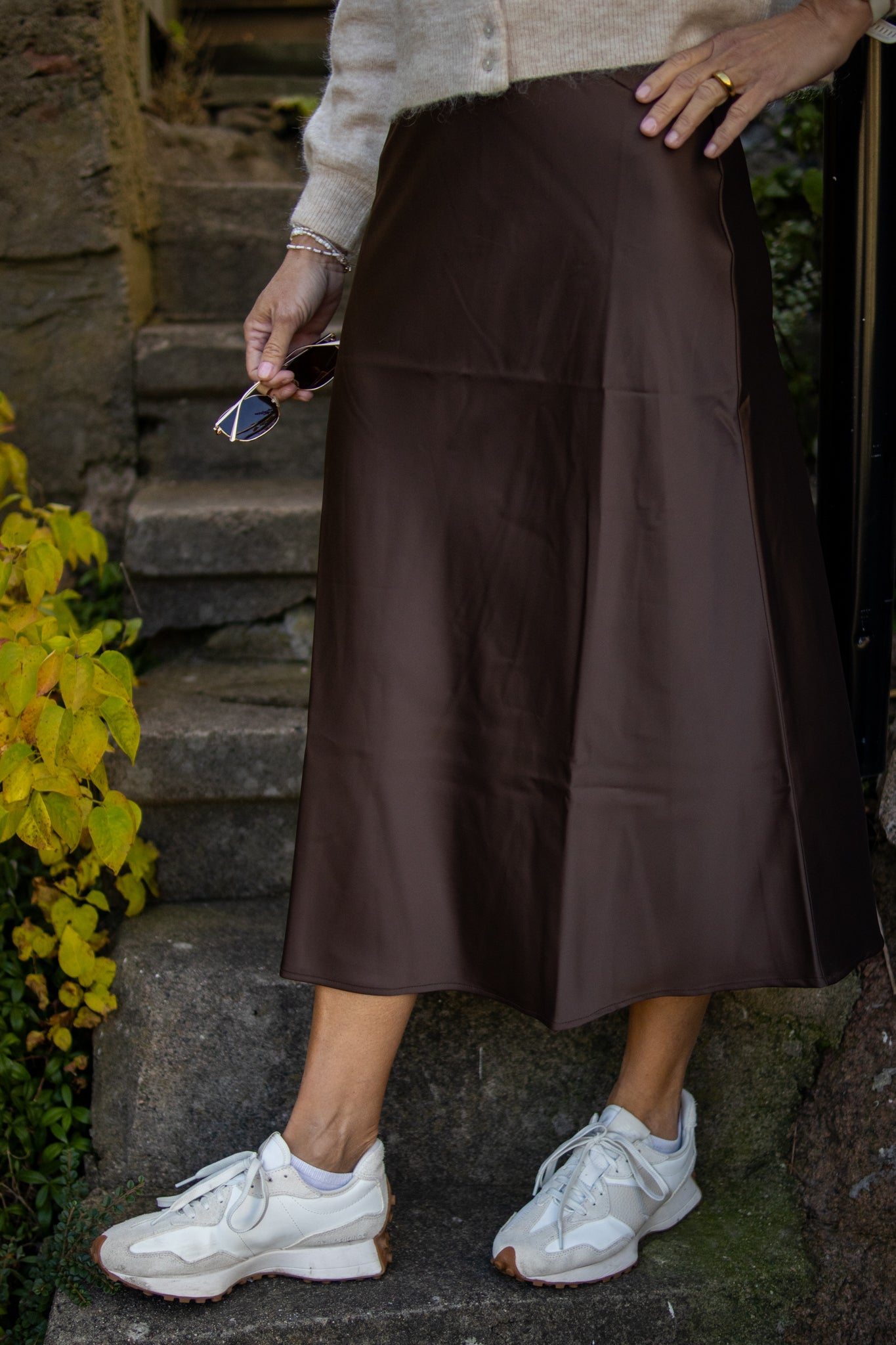 Pella hw Midi Skirt - Choccolate Brown - Skjørt - Helt Dilla AS