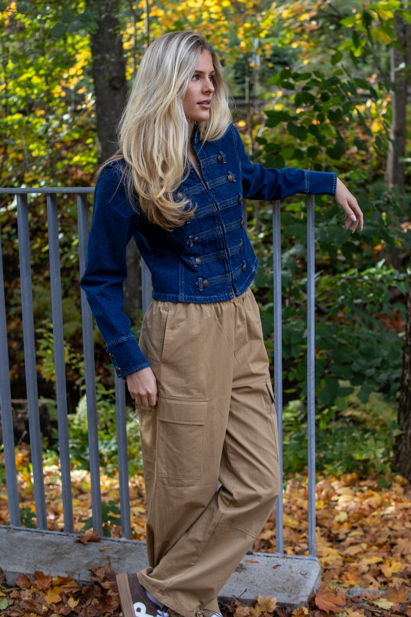 NuBillie Fitted Denim Jacket - Dark Blue Denim - Jakke - Helt Dilla AS