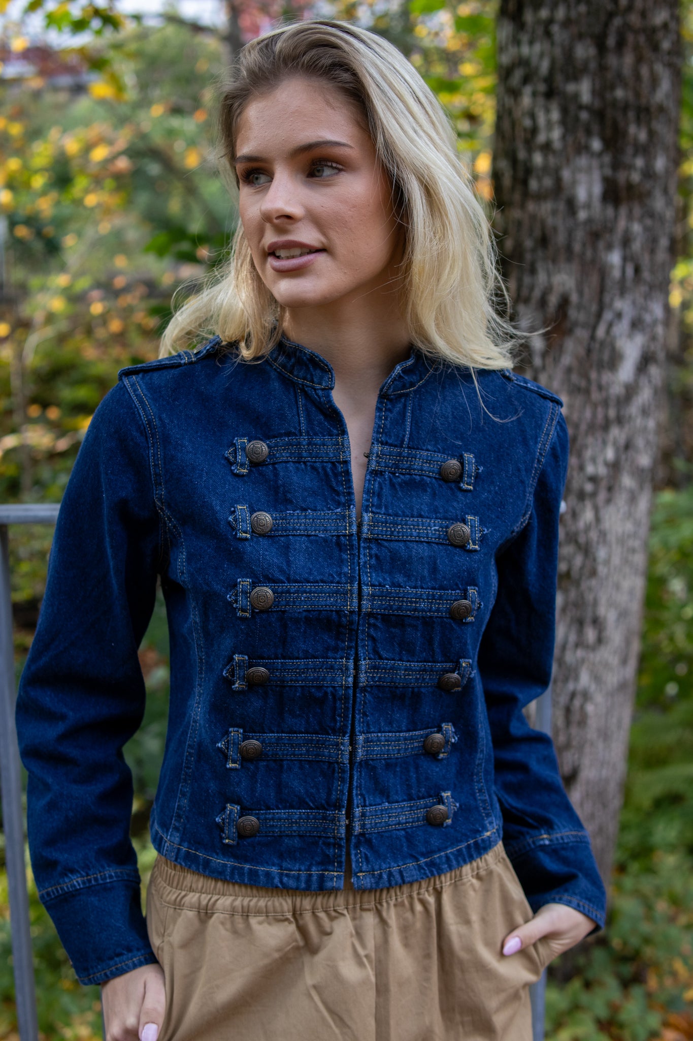 NuBillie Fitted Denim Jacket - Dark Blue Denim - Jakke - Helt Dilla AS