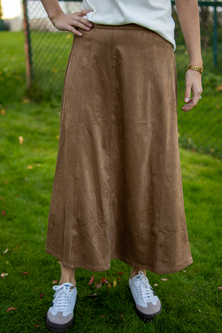 Raya Faux Suede Skirt - Cognac - Skjørt - Helt Dilla AS