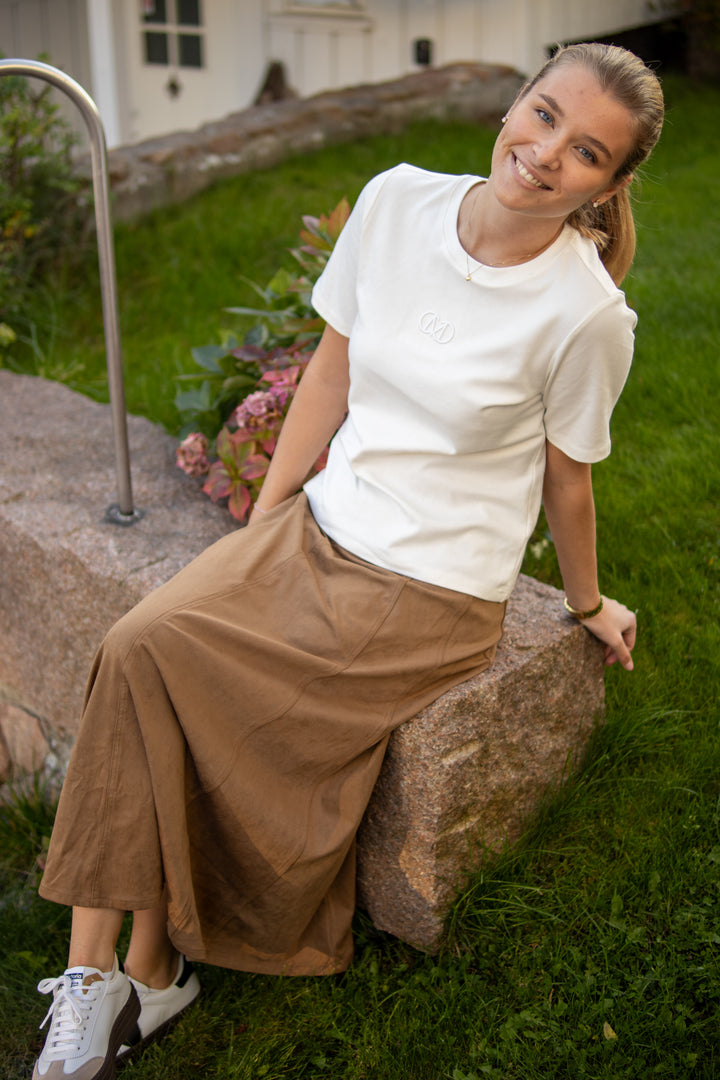 Raya Faux Suede Skirt - Cognac - Skjørt - Helt Dilla AS