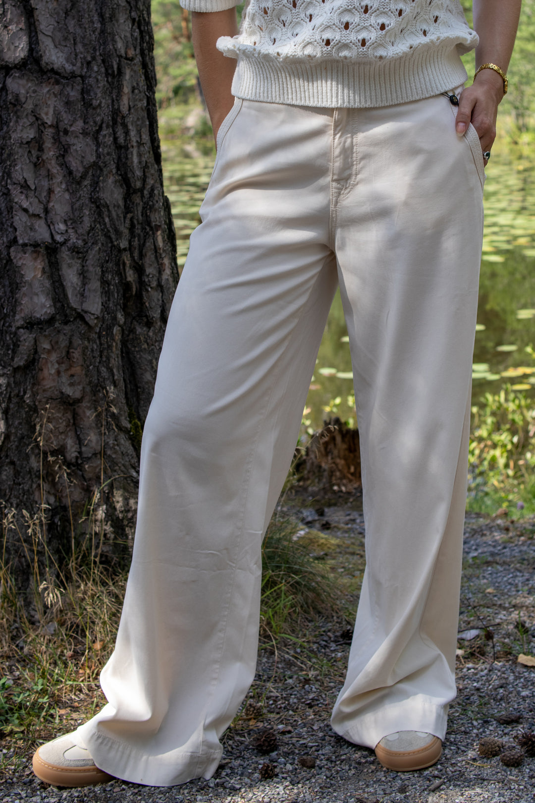 Wideley skye tencel - ivory - Bukser - Helt Dilla AS