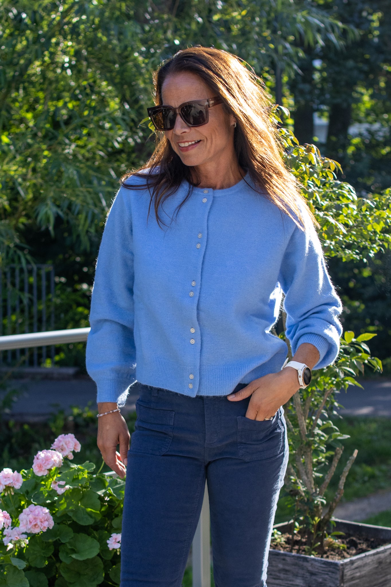 Ninell cardigan - vista blue - Cardigans - Helt Dilla AS