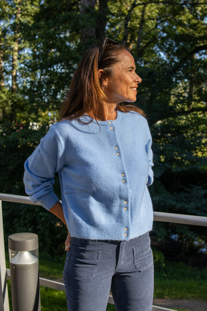 Ninell cardigan - vista blue - Cardigans - Helt Dilla AS