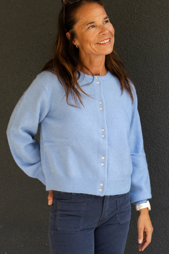 Ninell cardigan - vista blue - Cardigans - Helt Dilla AS