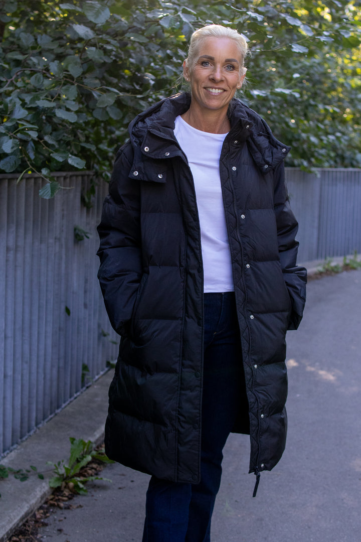 Saba Jakke- Black - Yttertøy - Helt Dilla AS