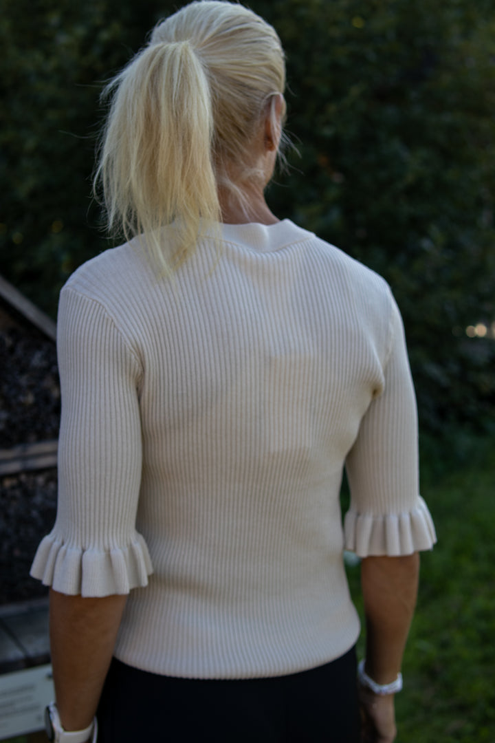 Mikke SS Knit Top - Birch - Singlet, Topper & T-skjorter - Helt Dilla AS
