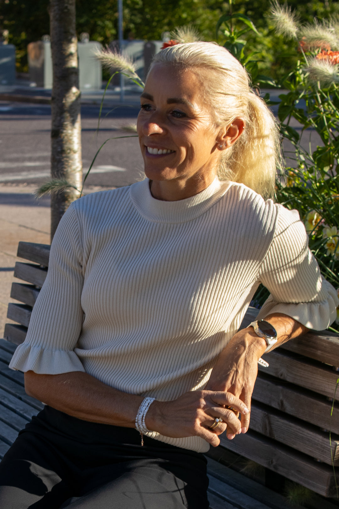 Mikke SS Knit Top - Birch - Singlet, Topper & T-skjorter - Helt Dilla AS