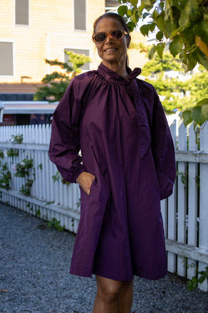 Dress Taft Light - Plomme - Kjoler - Helt Dilla AS