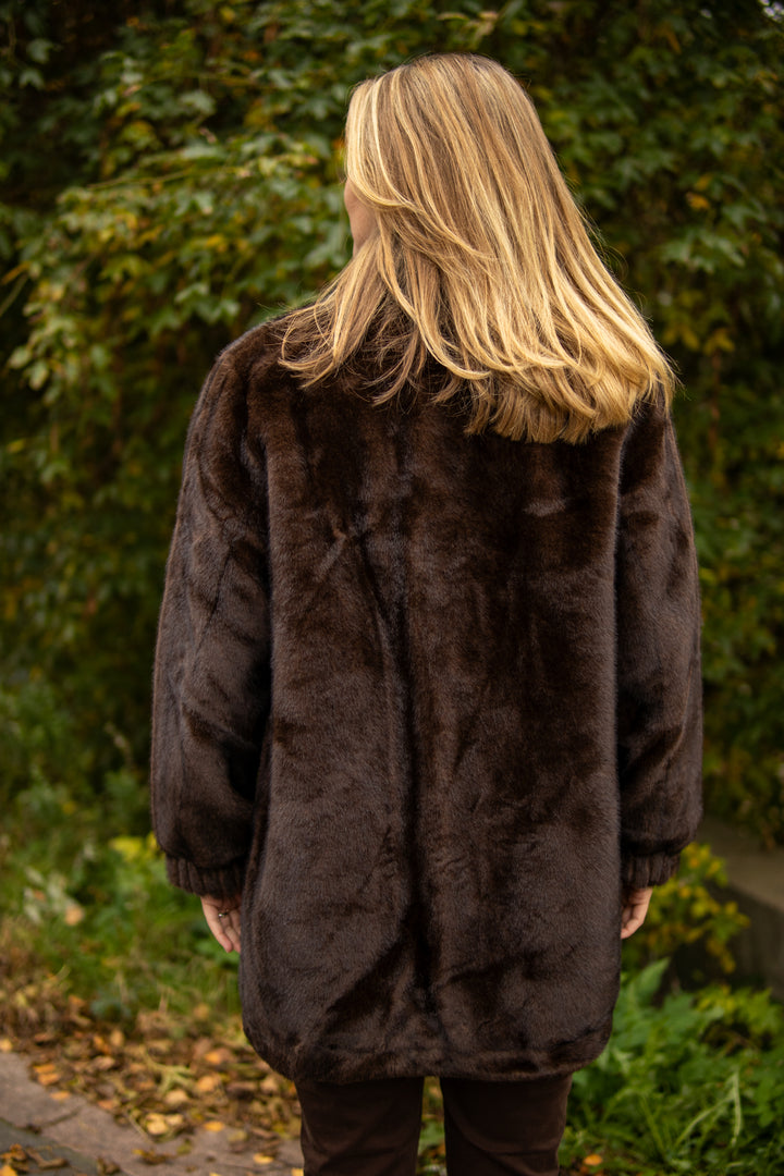 Mythen fuskepelskåpe - Minkbrun - Yttertøy - Helt Dilla AS