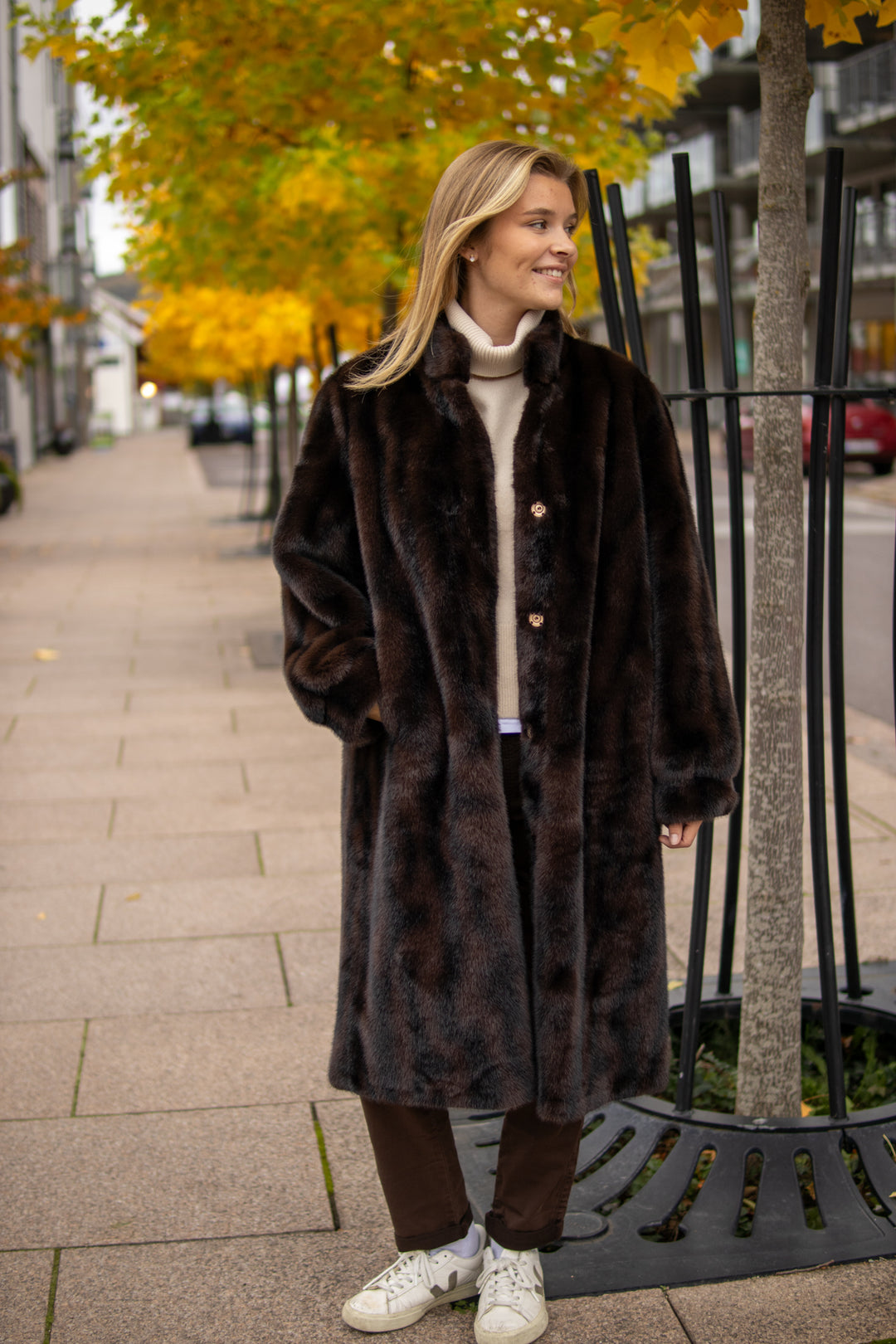 Zermatt  fuskepelskåpe - Minkbrun - Yttertøy - Helt Dilla AS