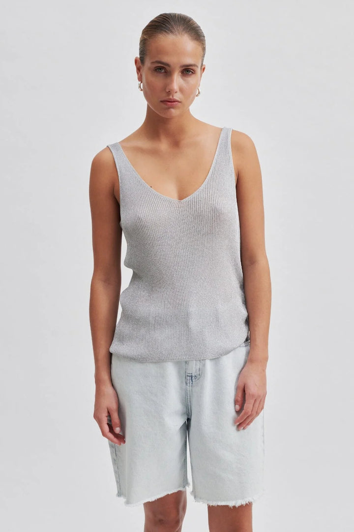 Ellia Knit Top - Silver - Singlet, Topper & T-skjorter - Helt Dilla AS